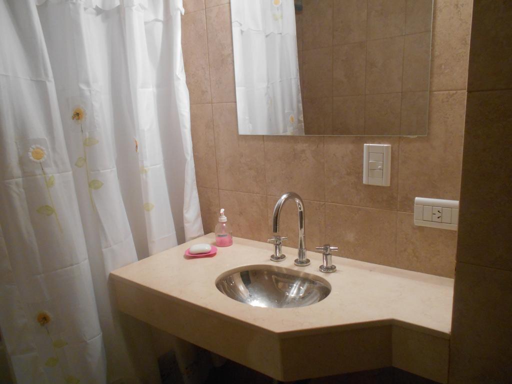 Departamento Dean Funes Сальта Номер фото